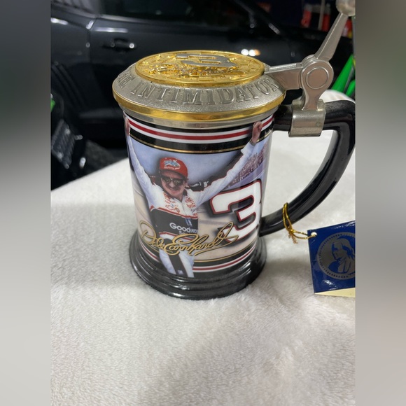 Franklin mint Dale Earnhardt collector tankards. Set of 5 - Picture 2 of 11